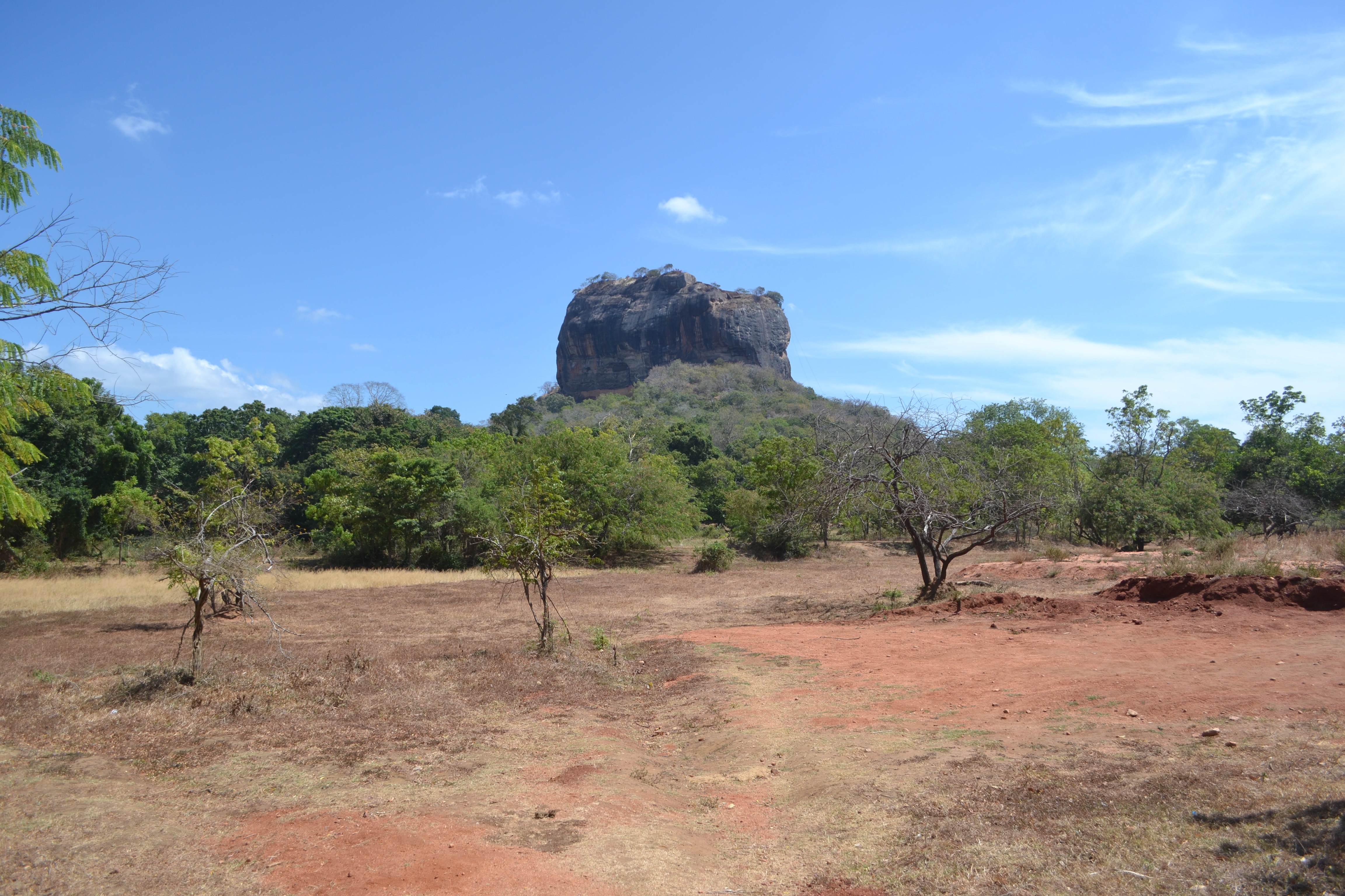 backpacker tour sri lanka