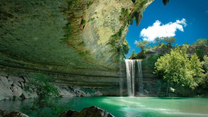 The 10 Best Waterfalls in Texas