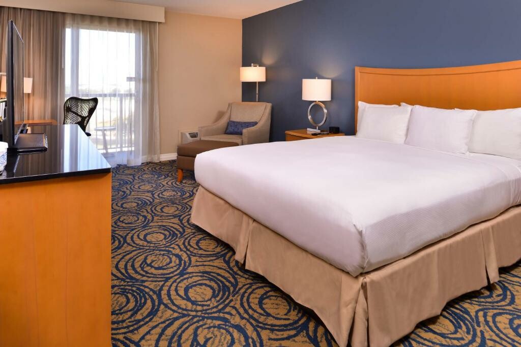 Doubletree By Hilton Hotel Tampa Airport